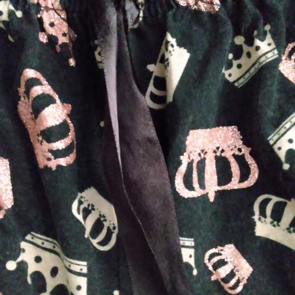 Medium black queen pajama shorts - Picture 3 of 4